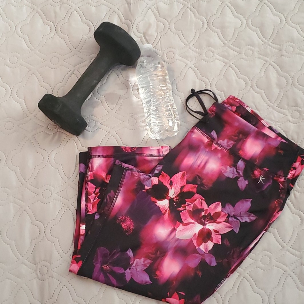 Dri Fit Floral Capri Workout Pants